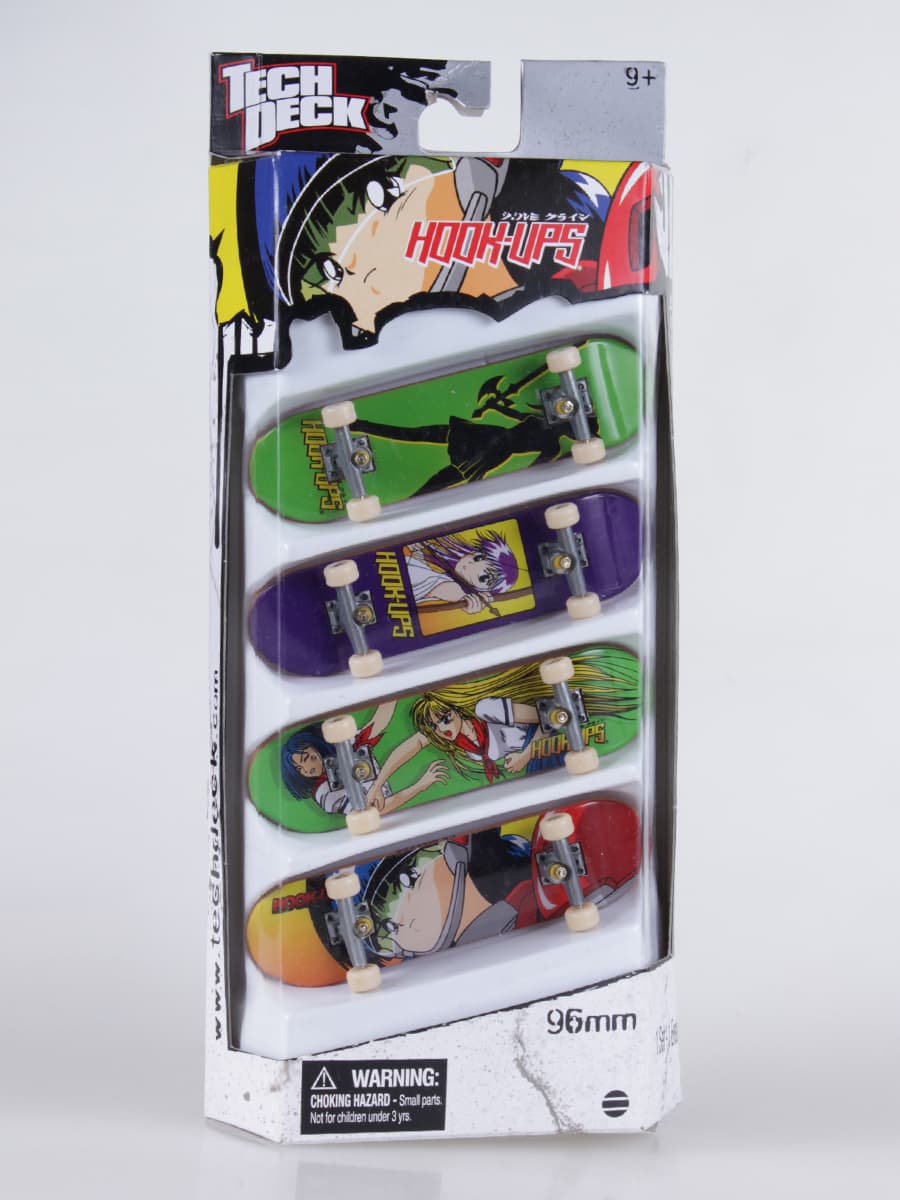 Tech Deck Hook-Ups 4-pack fingerboard set sold product photo.